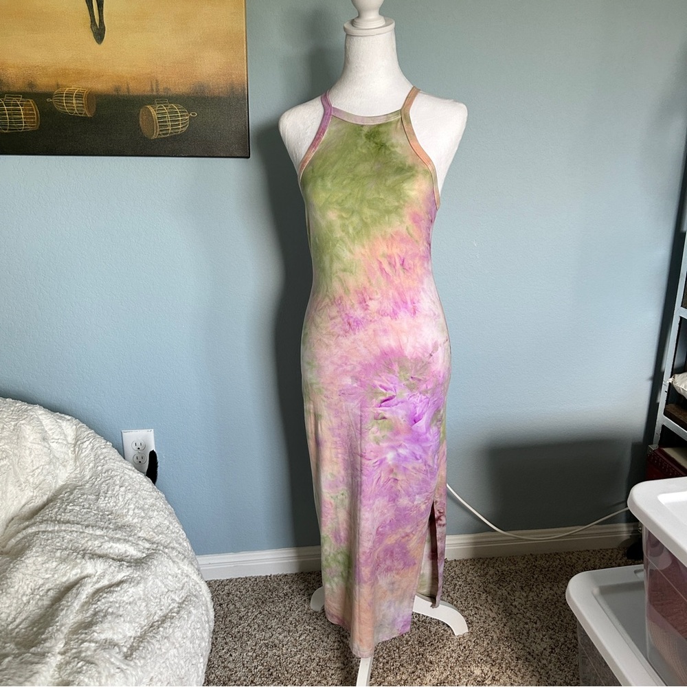 HEART HIPS Multicolor Pastel Tie-Dye Maxi Dress - S